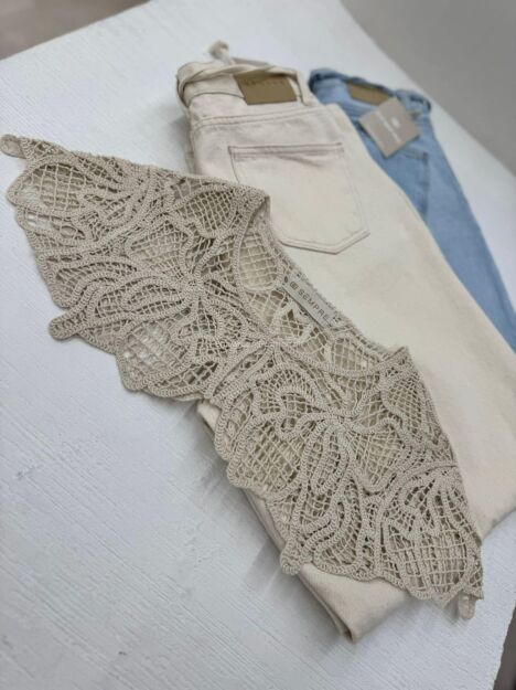 SEMPRE KORONKOWY KOŁNIERZYK BEŻ