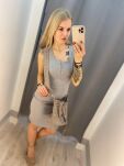 BY O LA LA! PRĄŻKOWANA SUKIENKA NA RAMIĄCZKACH SZARA - 2
