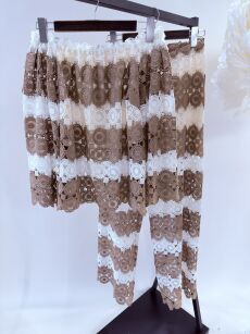 BY O LA LA...! AŻUROWY KOMPLET BOHO BLUZKA + SPODNIE KAKAO/OFF WHITE