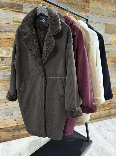 BY O LA LA! PŁASZCZ KOŻUSZEK PRĄŻKOWANY CZARNY