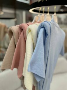 SEMPRE SWETER AURORA Z PODUSZKAMI NIEBIESKI