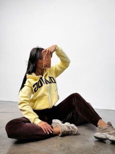 OLAVOGA BLUZA DRESOWA IRIS ŻÓŁTA/BRĄZ