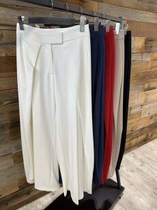 BY O LA LA! SPODNIE Z ZAKŁADKĄ RILEY OFF WHITE