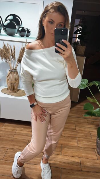 BY O LA LA...! PRĄŻKOWANA BLUZKA NIETOPERZ KOKOS