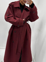 EMO DŁUGI PŁASZCZ Z PASKIEM BORDO
