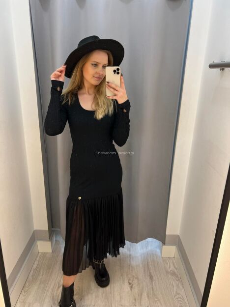 BY O LA LA! PRĄŻKOWANA SUKIENKA Z TIULEM CZARNA