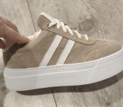 BY O LA LA...! SNEAKERSY Z PASKAMI BEŻ - 2