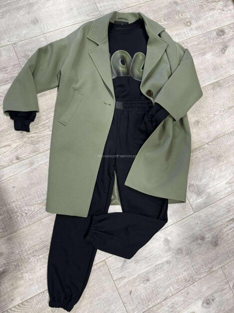 BY O LA LA! PŁASZCZ DRESOWY AUTUMN VIBES MATCHA