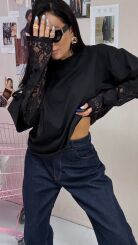 LA MILLA BLUZKA OVERSIZE Z KORONKOWYM RĘKAWEM CZARNA