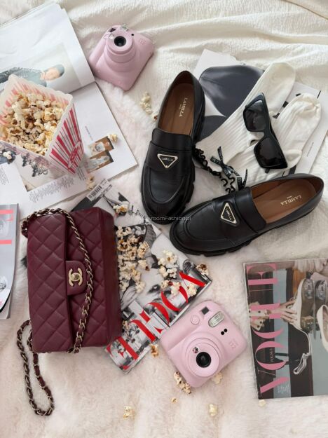 LA MILLA BUTY LOAFERSY LOGO CZARNE