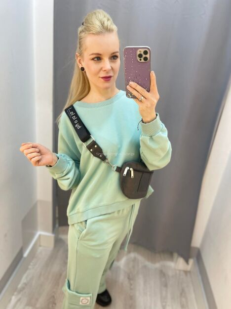 BY O LA LA! DRESOWA BLUZA Z ROZCIĘCIEM NA PLECACH MIĘTA