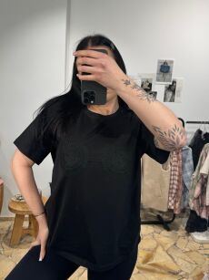 BY O LA LA! BLUZKA T-SHIRT Z PLECIONKĄ BOHO CZARNA