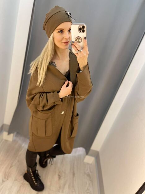 BY O LA LA...! DRESOWY KARDIGAN Z KIESZENIAMI CZEKOLADA