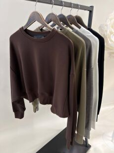 BY O LA LA! KRÓTKA BLUZA PUDEŁKOWA MANDY ESPRESSO