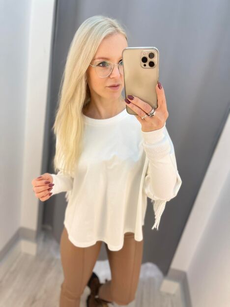 BY O LA LA! PUDEŁKOWA BLUZA Z FRĘDZLAMI ŚMIETANA