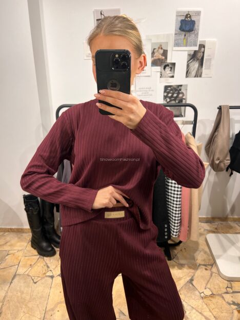 SEMPRE KOMPLET PRĄŻKOWANY BLUZKA + SPODNIE TULUM BORDO
