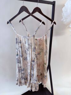 BY O LA LA! SUKIENKA OVERSIZE W KWIATY BEŻ/RÓŻ/ZIELEŃ/OFF WHITE