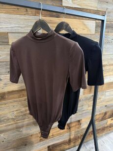 BY O LA LA ! GŁADKIE BODY ZE STÓJKĄ CZARNE