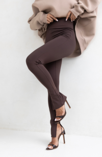 SEMPRE LEGGINSY Z ROZCIĘCIEM SILLA CZEKOLADA