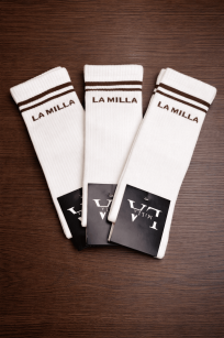 LA MILLA SKARPETY DŁUGIE Z LOGO BIAŁE/GORZKA CZEKOLADA