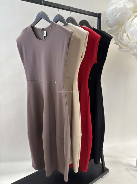 BY O LA LA! SUKIENKA BEZ RĘKAWÓW CZARNA