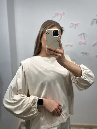 SEMPRE LEJĄCA BLUZKA Z PODUSZKAMI JASNY BEŻ