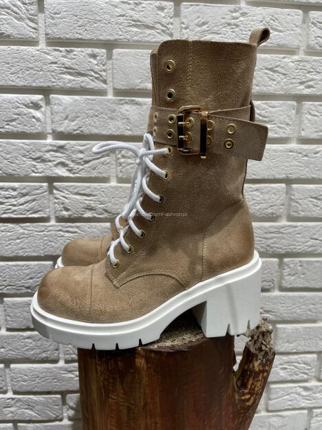 BY O LA LA...! BUTY BOTKI SKÓRZANE ZAMSZ KLAMRA BEŻ