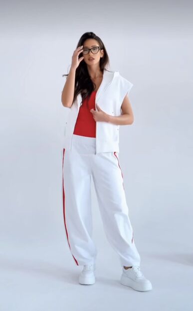 BY O LA LA! DRESOWE SPODNIE BALLOON Z LAMPASAMI OFF WHITE/RED KISS