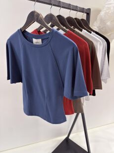 BY O LA LA...! BLUZKA TALIOWANA JANE GRANAT (DENIM)