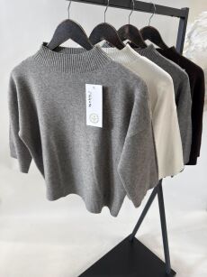 BY O LA LA...! SWETER PÓŁGOLF Z RĘKAWKIEM 7/8 BEŻ