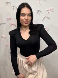 LA MILLA BODY Z RÓŻAMI CZARNE