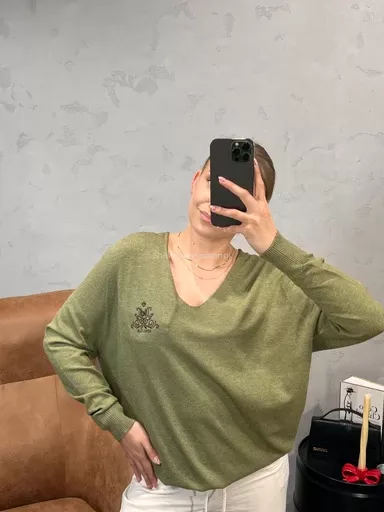 ROYAL CLUB SWETER V-NECK Z LOGIEM KHAKI