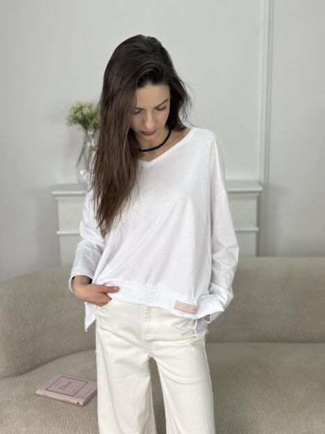 BY O LA LA! ASYMETRYCZNA BLUZKA BASIC V-NECK LOL BIEL/RÓŻ
